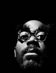 2873644723_686f080b81_b_furry-eyebrows